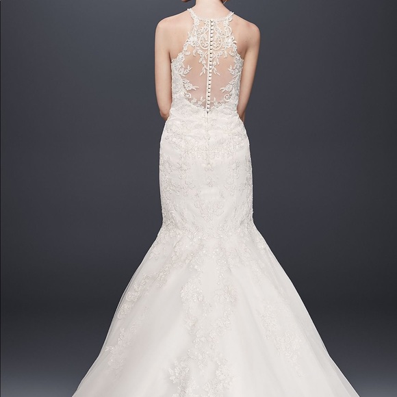 David’s Bridal high neck laced wedding dress - Picture 4 of 5